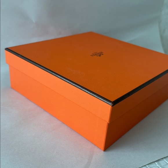 Hermes Orange Scarf Box - Picture 4 of 11